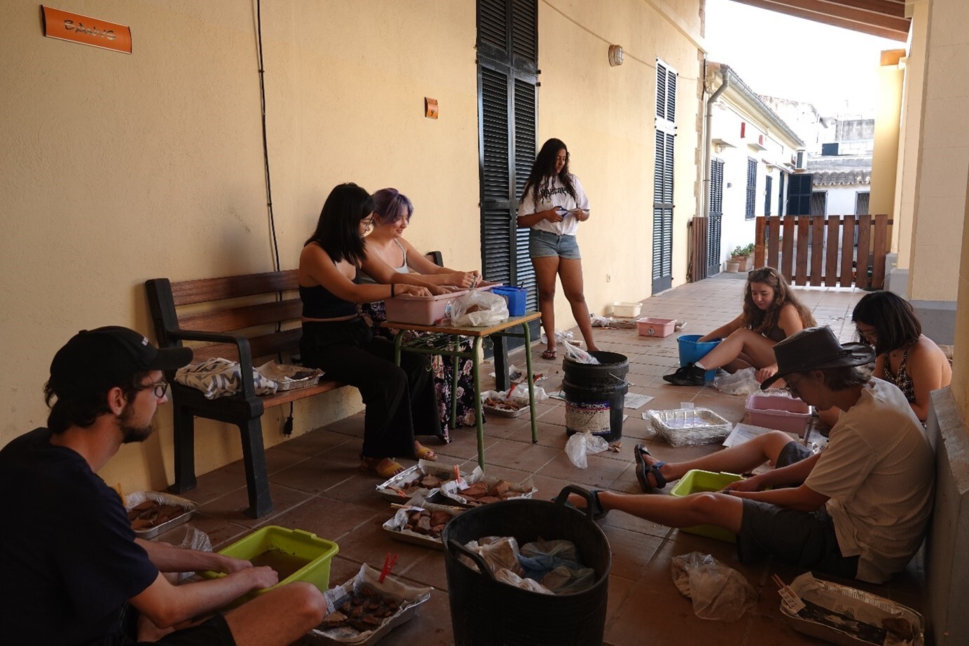 Washing Pottery